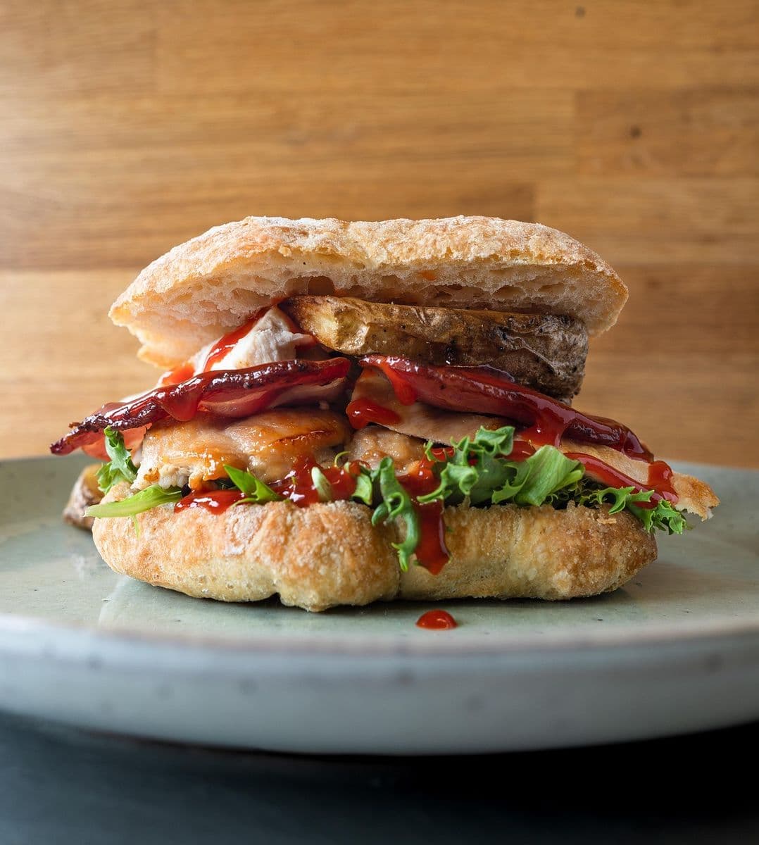 Am voie cu mâncare în avion